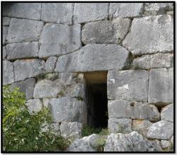 cyclopean-ruins-norba-italy-7-1.jpg