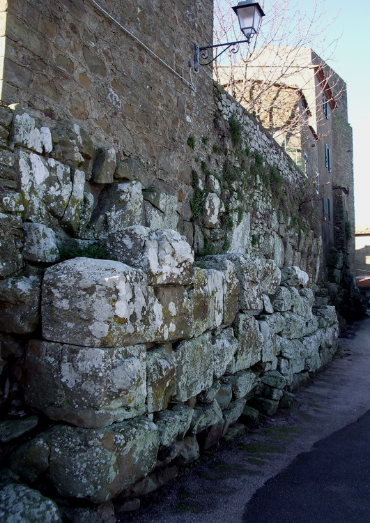 Mura ciclopiche vetulonia gr