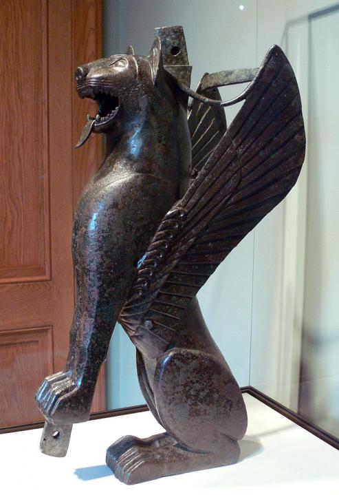 800px getty villa tartessian winged feline inv 79 ac 140