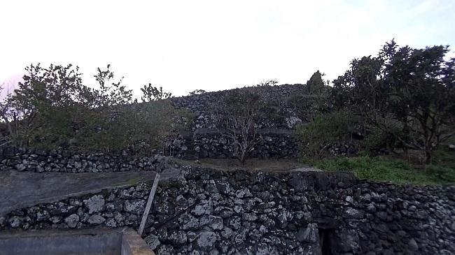 LES AÇORES, DÉBRIS DE L'ATLANTIDE? Direct-Live sur Facebook
