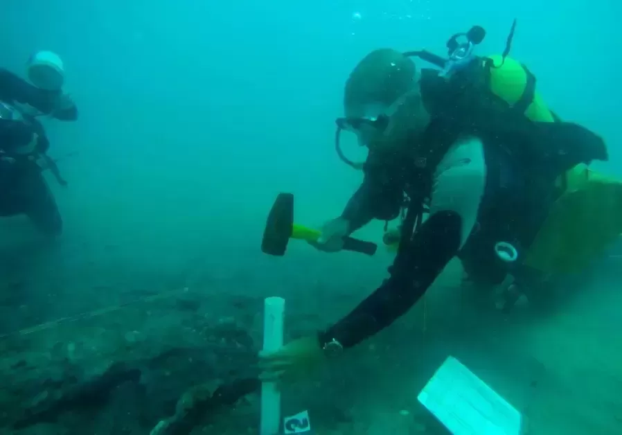 Israel: le site englouti de Atlit Yam et des briques cuites