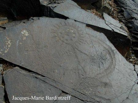 Bardintzeff sam 7766 tanbaly petroglyphe