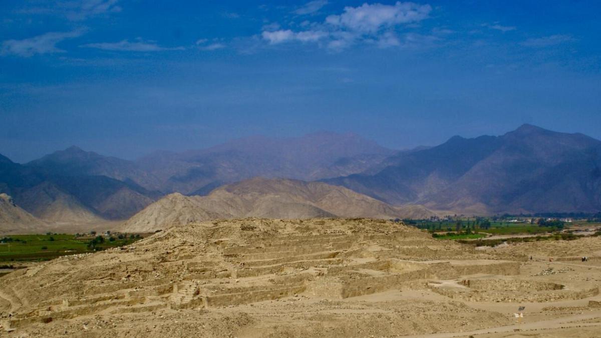 Pérou : Caral, 5000 ans et astronomie paysagère