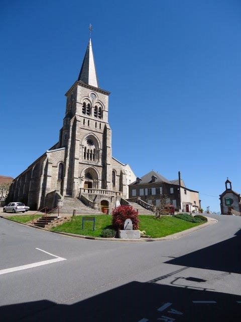 Eglise mayet montagne2