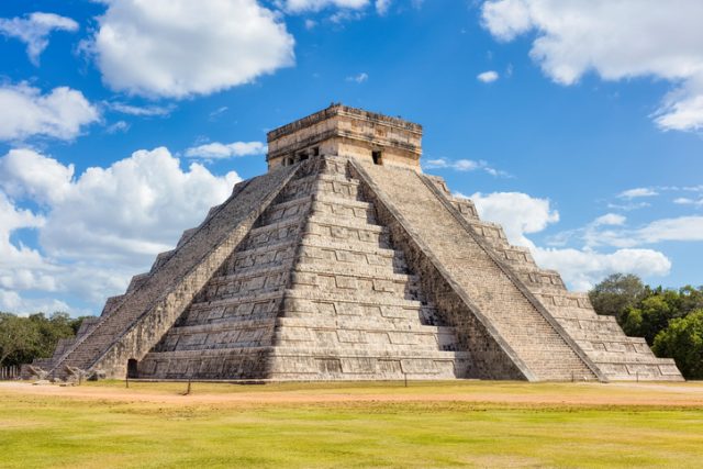 El castillo temple de kukulkan mexique