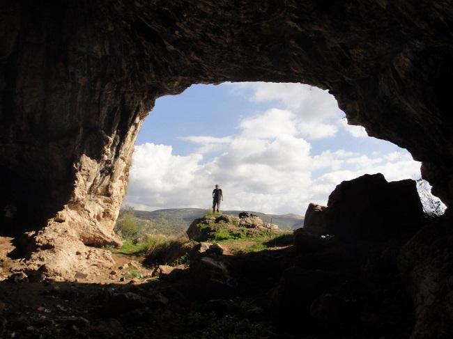 Néandertaliens et Cro-Magnon: technologie nubienne identique