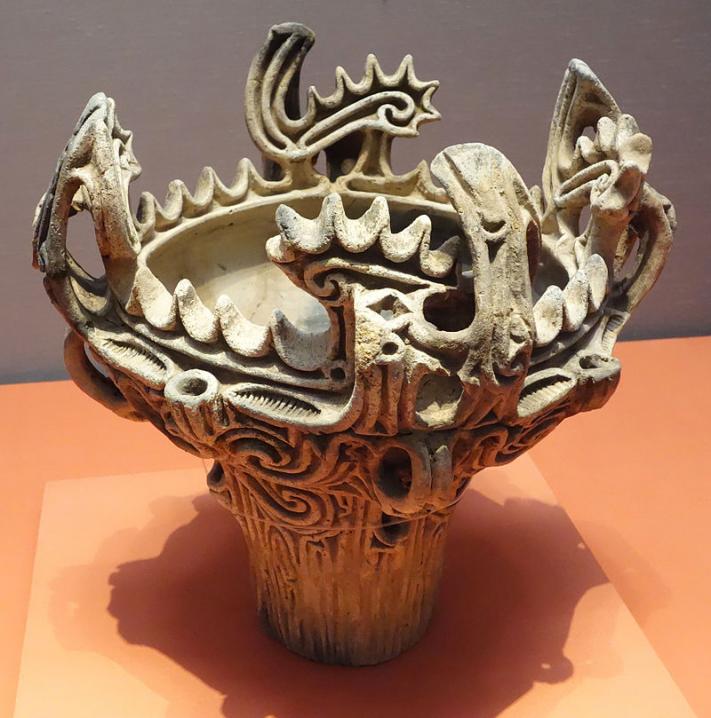 Jomon vessel with flame like ornamentation umataka nagaoka shi niigata jomon period 3000 2000 bc tokyo national museum