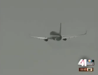 Encore des OVNIs sur les aéroports américains