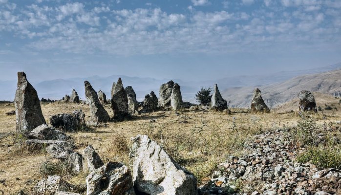 Karahunj megaliths