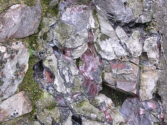 Mur vitrifie sainte suzanne mayenne france