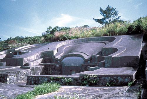 Okinawa turtleback tomb