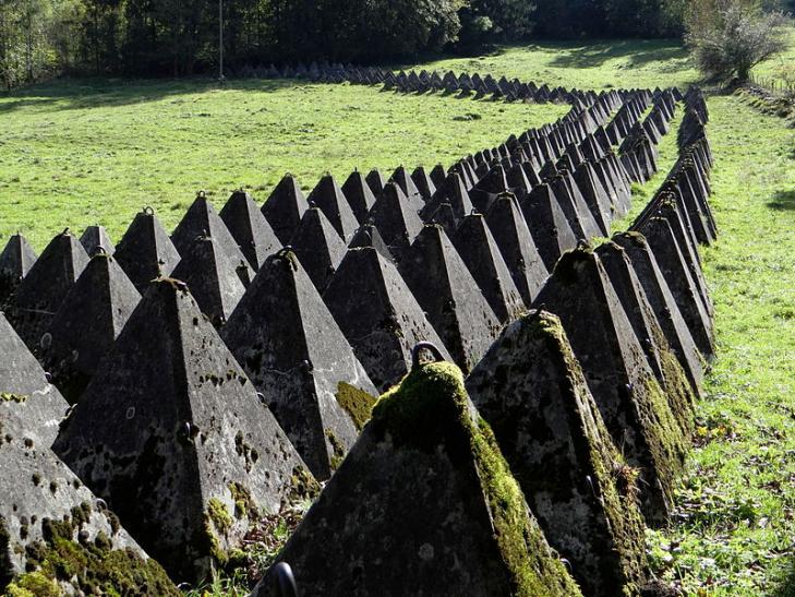 Panzersperre in wimmis suisse