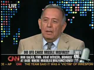 OVNIs : Revue du livre Unidentified: The UFO Phenomenon de Robert Salas