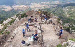 Ruvid uv excavacio pico ajos yatova 300x188