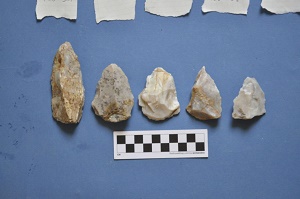 Spearheads mousterian neandertal mini